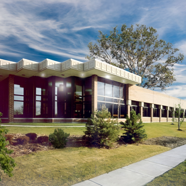 Elk Grove Village Public Library